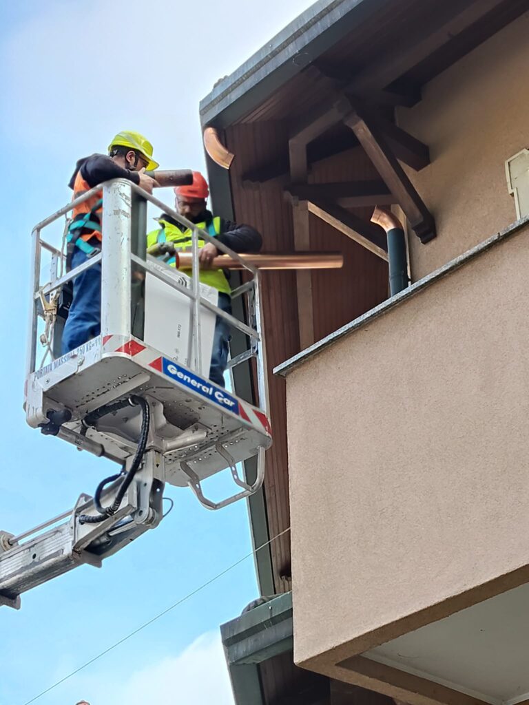 76055 Riparazione guasti elettrici h24 a Busto Arsizio